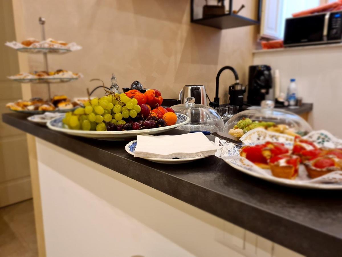 פלרמו Mama Tita Rooms And Breakfast מראה חיצוני תמונה